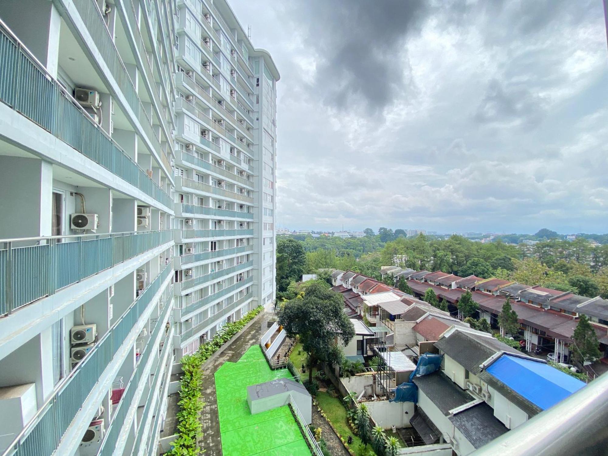 Stylish & Comfy At Dago By Travelio *